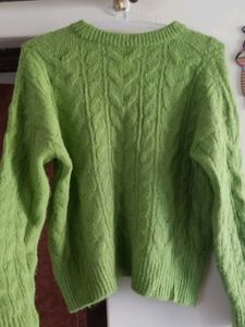 Green Cable Knit Pullover Sweater
