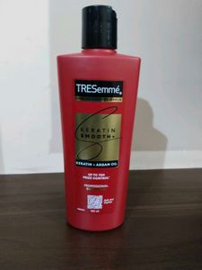 TRESemme Keratin Smooth Shampoo