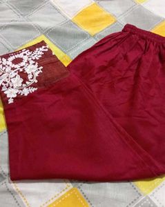 Floral Embroidered Kurta