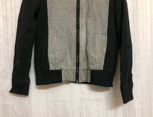 Look Me Black &amp; Grey Jacket
