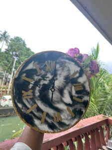 Resin Unbreakable Clock