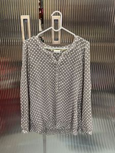 gray party shirt
