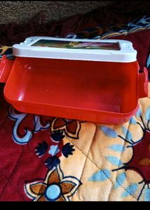 Lunch box