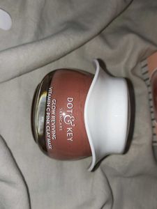 Dot &amp; Key Clay Mask
