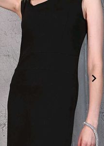 Chic Black Sleeveless Mini Dress