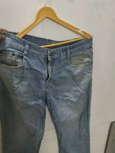 Light Wash Denim Jeans