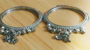 Steal Bangles With Sound