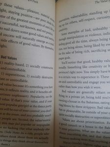 The Subtle Art Of Not Giving A f*ck By Mark Manson