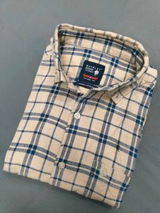 Men's Plaid Button-Down Shirt