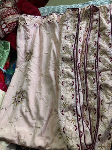 Designer Saari