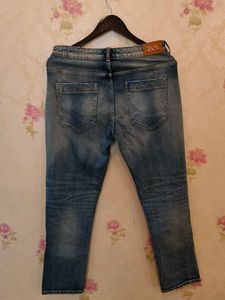 Zara Jeans