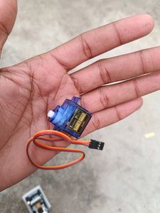 Servo Motor. And Esp32 Cam Combo