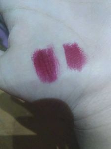 Glam Rose Poppy Lip Gloss Set Two Side