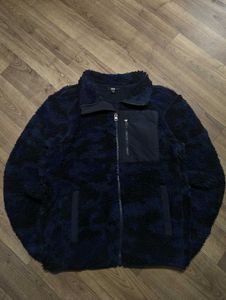 Uniqlo Fleece Jacket unisex