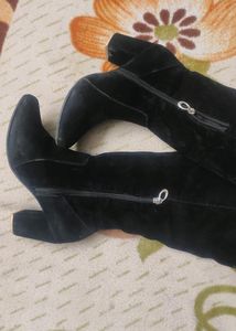 Heeled Knee Length Boots