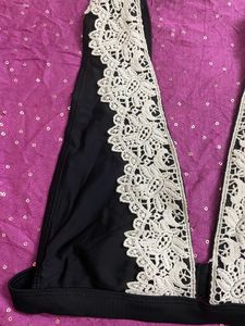 Women Black Lace Brallete V Neck