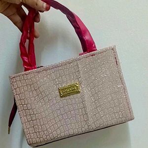 handbag 👜
