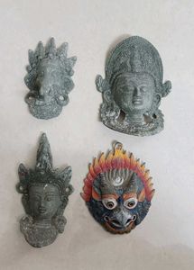 Metal Mask 4pieces.