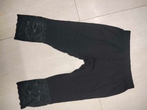 Price Drop ✨Black Capri