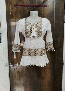 Stylish White Short Kurti