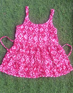 🩷Pink Printed Top🩷