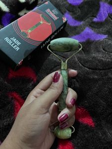 Women Jade Roller Skin Massager