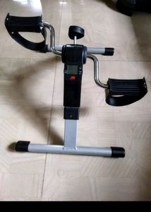 ONLY 1 LEFT MINI CYCLE FOR EXERCISE PURPOSES