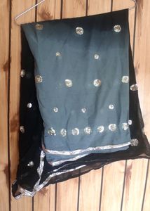 Nice Party Wear, Never Wear