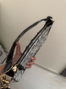 Snakeskin Print Shoulder Bag