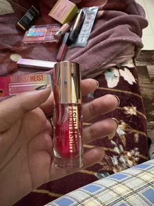 Swiss Beauty Moist Heist Lip Oil
