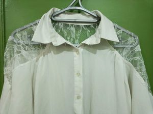 White 🤍 Shirt