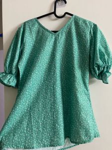 Chic Top