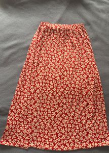 Crimson Bloom Slit Skirt