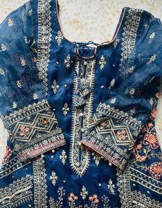 Stitiched Pakistani suit (Medium) with thread work