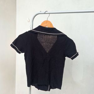 Black Pearl Button Crop Top