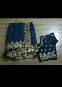 Beautiful Double Shaded Silk Saree With 36 Blouse