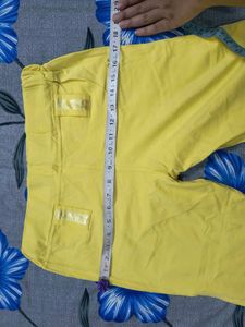 Yellow Capri