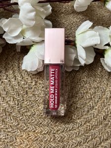 Swiss Beauty Hold Me Matte Lipstick