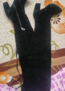 Heeled Knee Length Boots