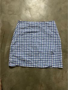 Women’s Split Hem Gingham Skirt – Stylish Mini