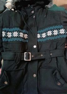 Black Knitted Pure Woolen Sweater