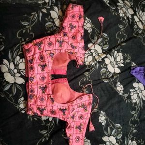 A New Blouse For U Girls