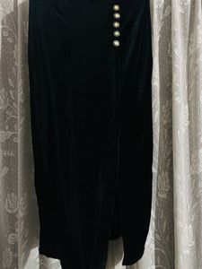 Black Side-Slit Velvet Skirt