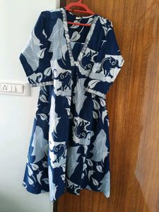 Blue &amp; White Cotton Salwar Kameez Suit