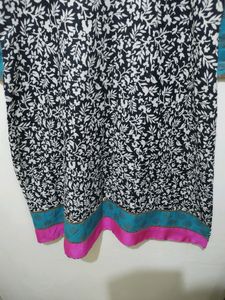 Shree Floral Print Kurta In Black White