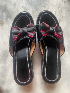 Black Bow Accent Heel Slides