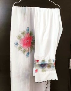Hand Painted Dupatta And Pant Set