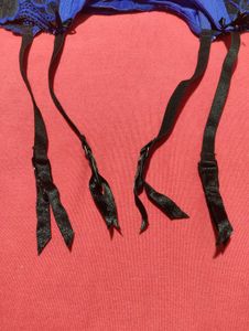 Blue Lace Garter Belt – Size M | Premium Quality