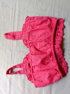 Embroidered Tie-up Ruched Top 💗