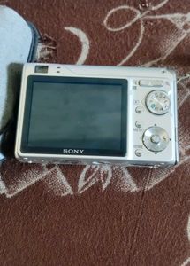 Sony Cybershot - Vintage Digital Camera